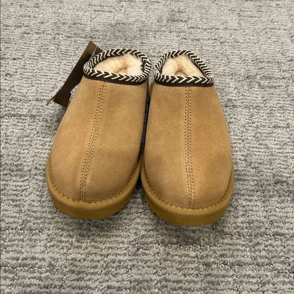 BearPaw Tabitha Youth Kid's Indoor/outdoor Slippers 1